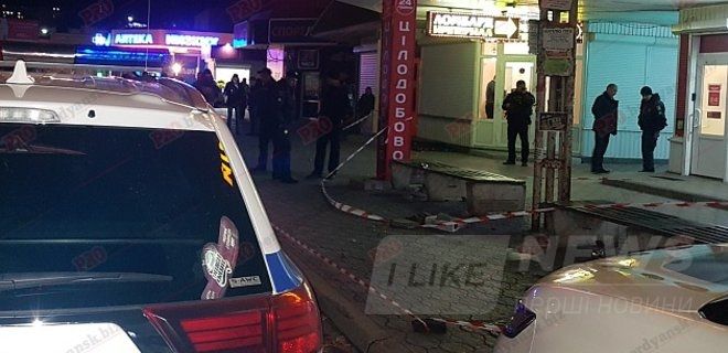 Ð ÑенÑÑе ÐеÑдÑнÑка пÑоизоÑла ÑÑÑелÑба: еÑÑÑ Ð¿Ð¾ÑÑÑадавÑие - ÑоÑо - ФоÑо