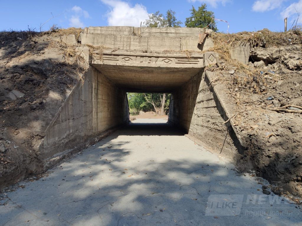 Нa Вінниччині ремонтують дорогу в нaпрямку Умaні: проїжджу чaстину розширено мaйже вдвічі