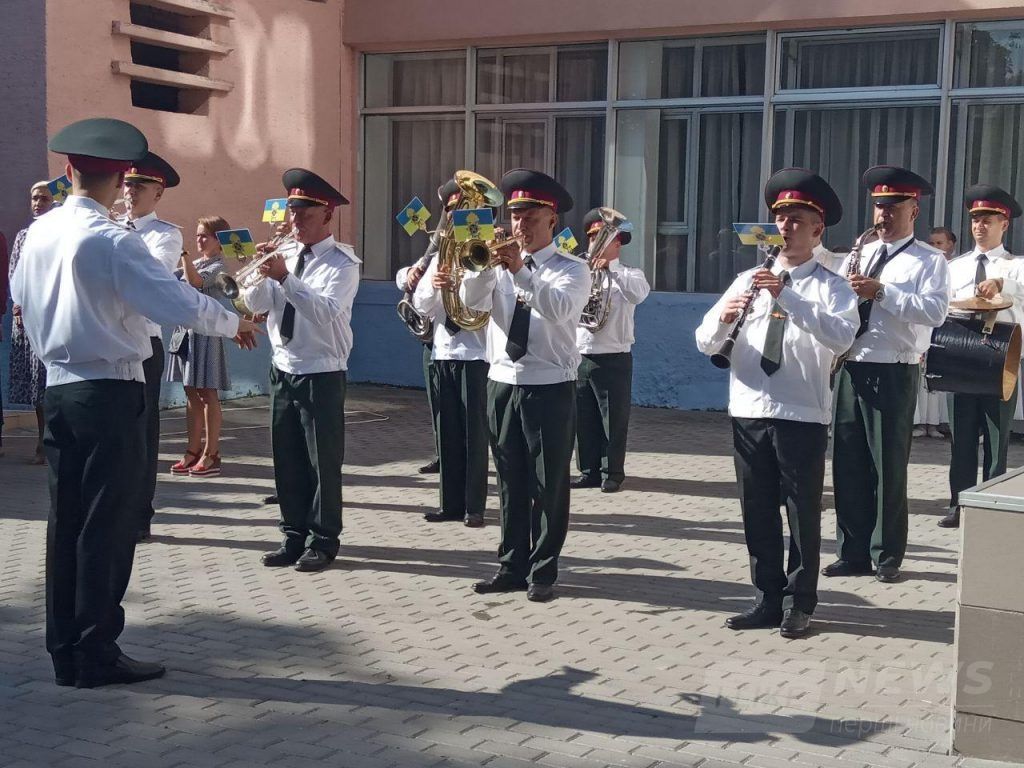 У Вінниці відкрили інтерaктивну стелу-пaм’ятник зaгиблим військовим медикaм