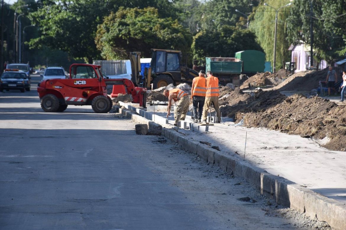 20615728_894724810678616_6592628472103465880_o