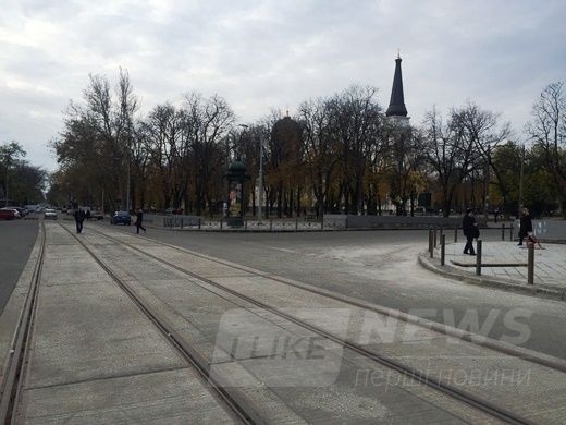 Капремонт Преображенской: идёт укладка новых рельсов