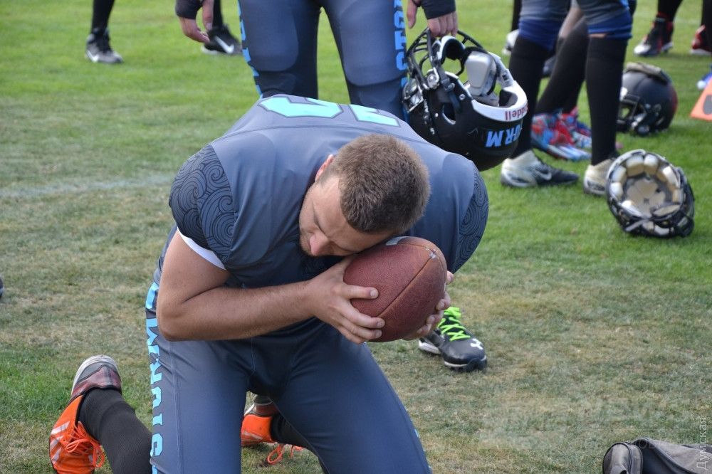 Надуть мяч - плевое дело, но мяч нужно еще и внимательно послушать!