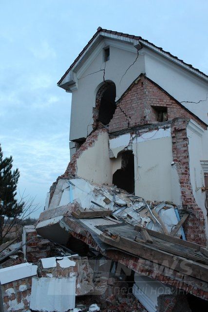 Месяц назад здесь была кухня. Фото: В.Серова