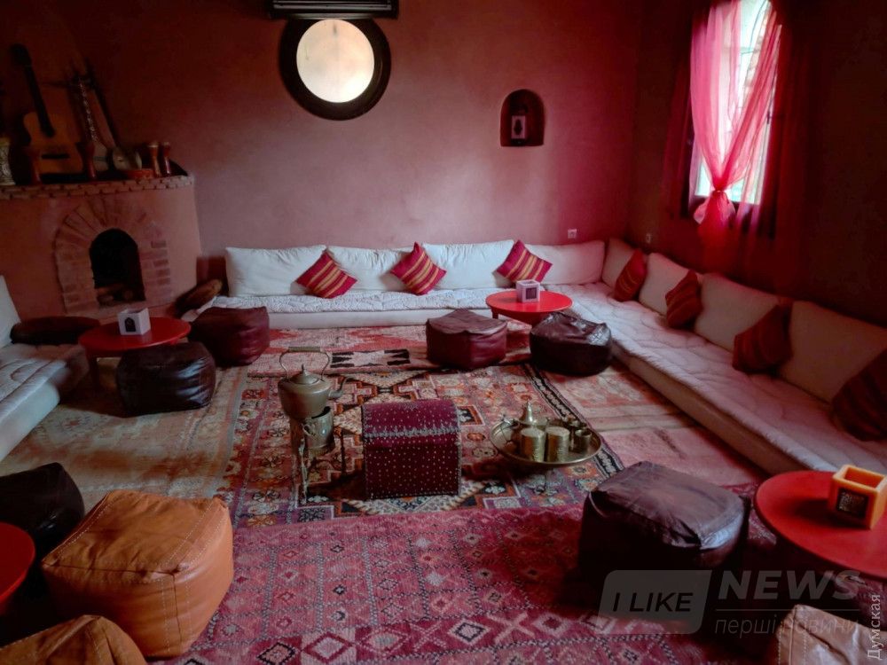 "Только на Востоке умеют жить" - говорил граф Монте-Кристо. Пожалуй, он был прав