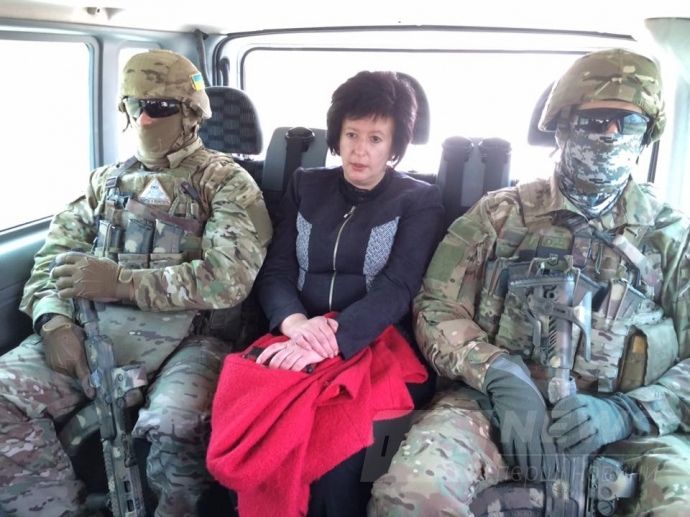 Валерія Лутковська їде на місце передачи