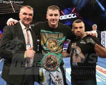 View image on Twitter