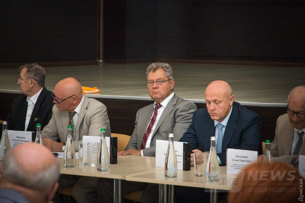 Анатолий Ковров