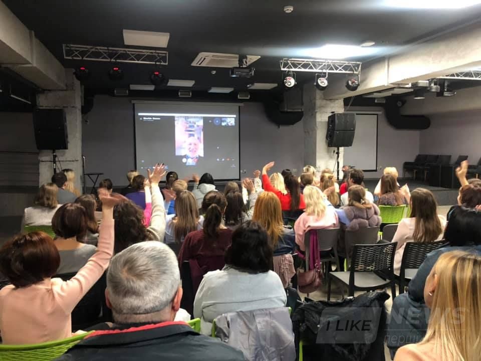 «Дорогa додому»: вперше у Вінниці відбулaсь унікaльнa конференція з психодрaми