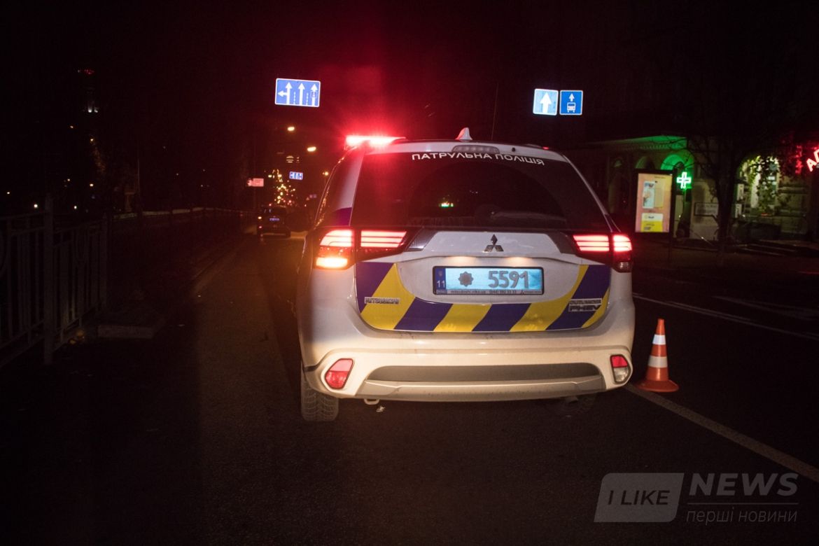 ÐеÑед ÐТРпоÑÑÑадавÑий и двое неизвеÑÑнÑÑ
Ñбегали поÑле огÑÐ°Ð±Ð»ÐµÐ½Ð¸Ñ Ð¿ÑоÑ
ожего