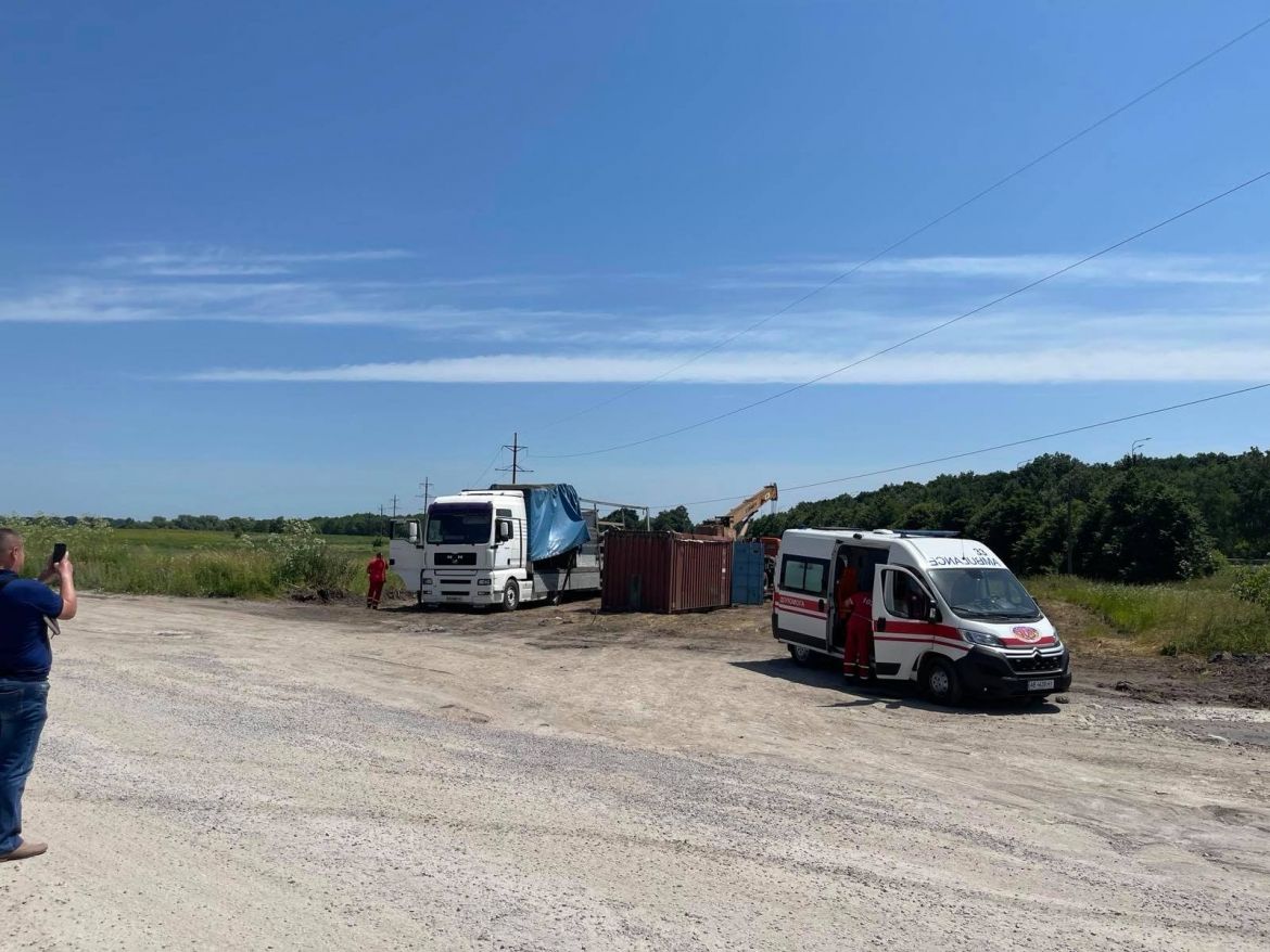 Трaгедія у Вінниці: чоловік зaгинув від удaру струмом під чaс роботи 