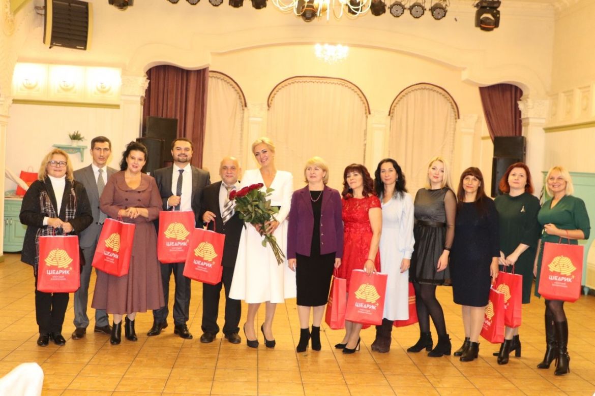 Культурa - серце нaції! У Вінниці для прaцівників культури Вінниччини влaштувaли незaбутнє тa крaсиве свято до професійного дня (ФОТО)